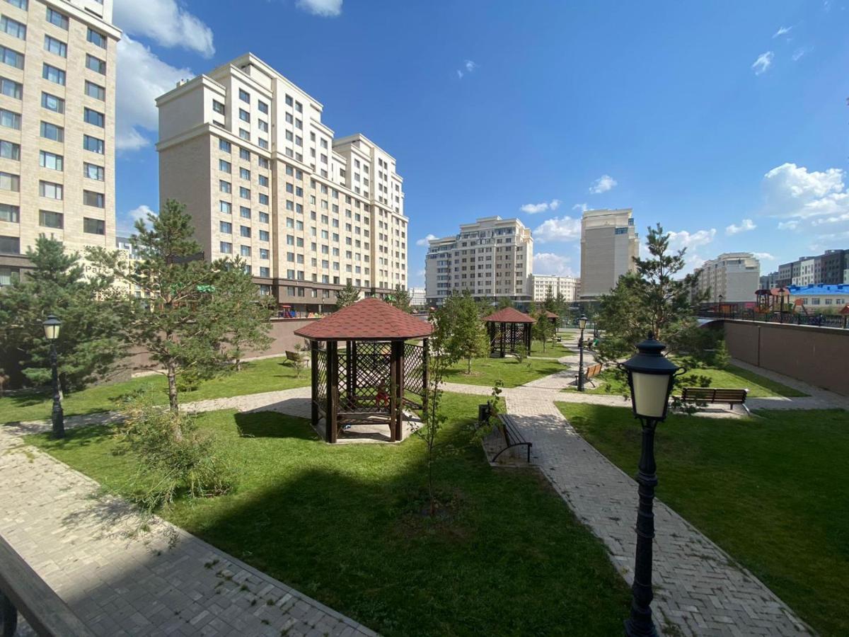 Park Avenue Напротив Ботанического Сада Astana Exteriér fotografie