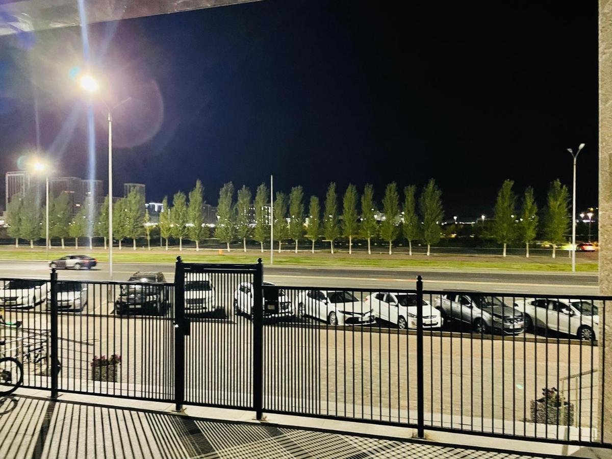 Park Avenue Напротив Ботанического Сада Astana Exteriér fotografie